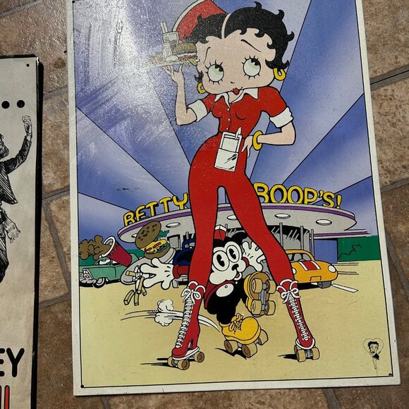 Vintage Betty Boop sign - Picture 1 of 4